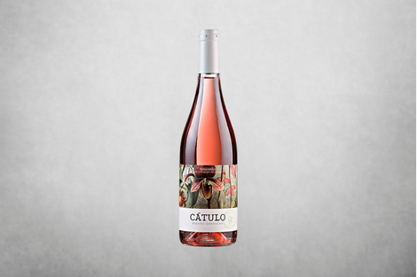 Botella de vino rosado Cátulo. BODEGAS LA CASA DE LÚCULO.
