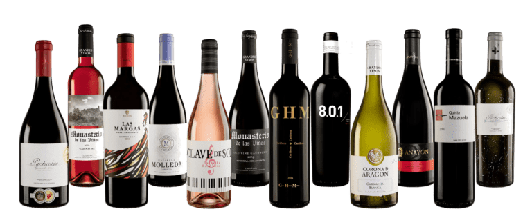 Conjunto de vinos agrupados de diferentes variedades, pertenecientes a BODEGAS BODEM