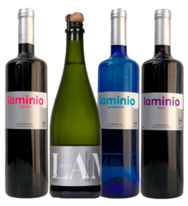 Conjunto de vinos agrupados de diferentes variedades (laminio), pertenecientes a BODEGAS CÉSAR VELASCO